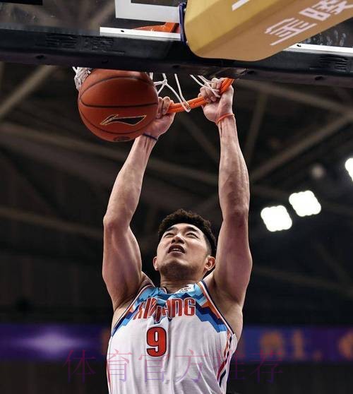 劳森妙传 吴冠希大勾手稳稳命中 劳森妙传 吴冠希大勾手稳稳命中